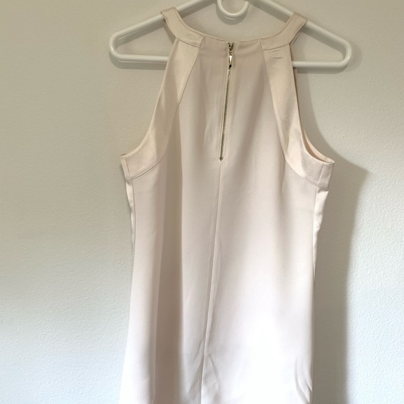 White House Black Market Cream Blouse - Picture 3 of 3